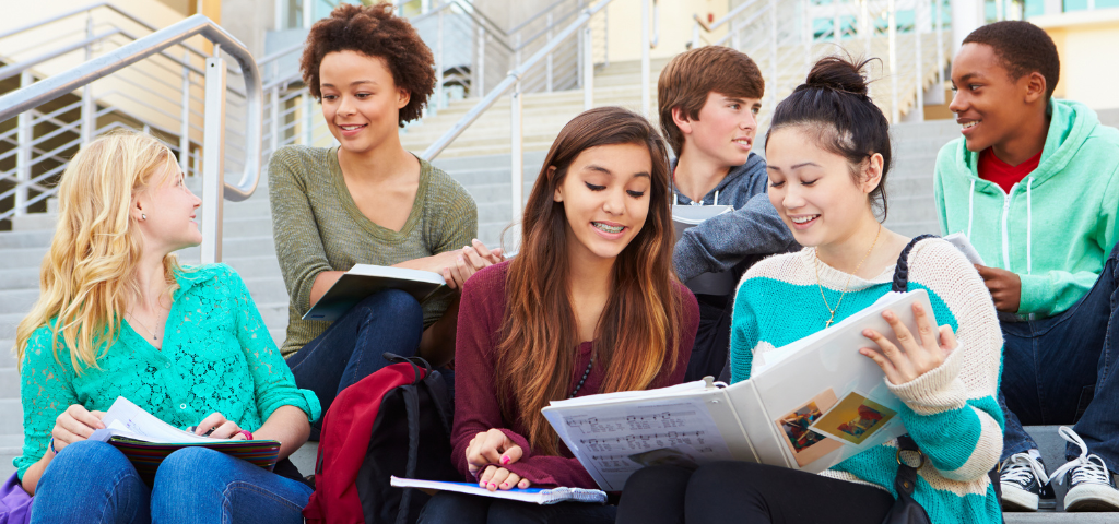 How to Maximize Your High School Extracurriculars