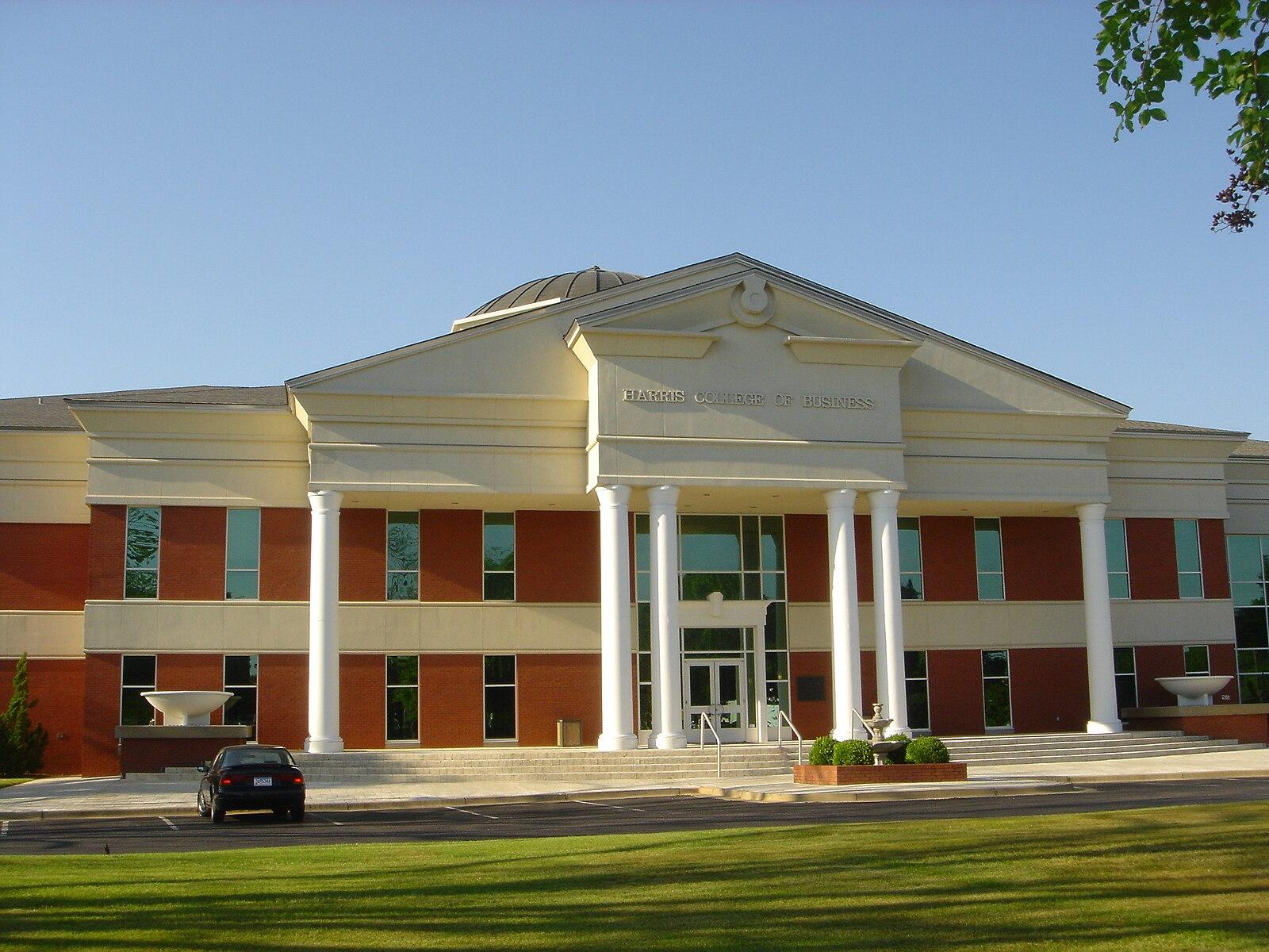 Harris College of Business, Faulkner University
