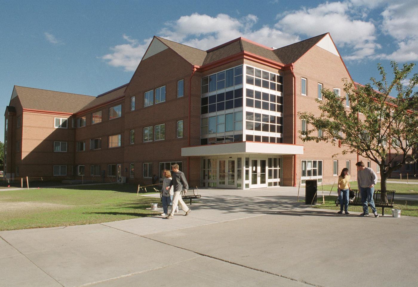 Saginaw Valley State University's Living Center (4331105928)
