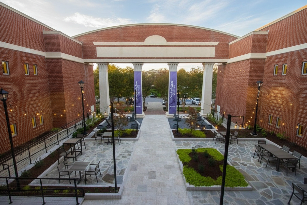 Mary Eddy Jones Courtyard at Beaman Library provides beautiful ...
