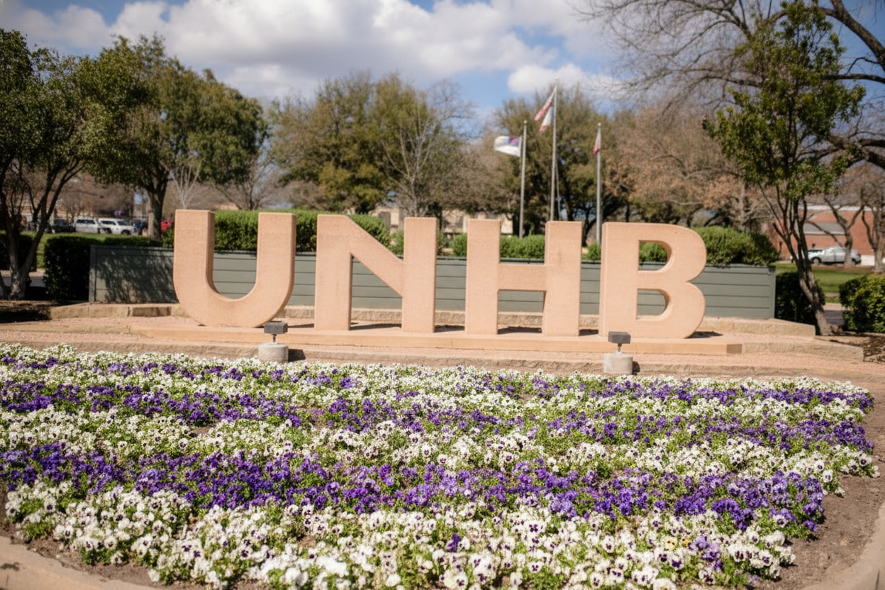 UMHB's spectacular landscaping adds to its 'curb appeal' | Tex ...