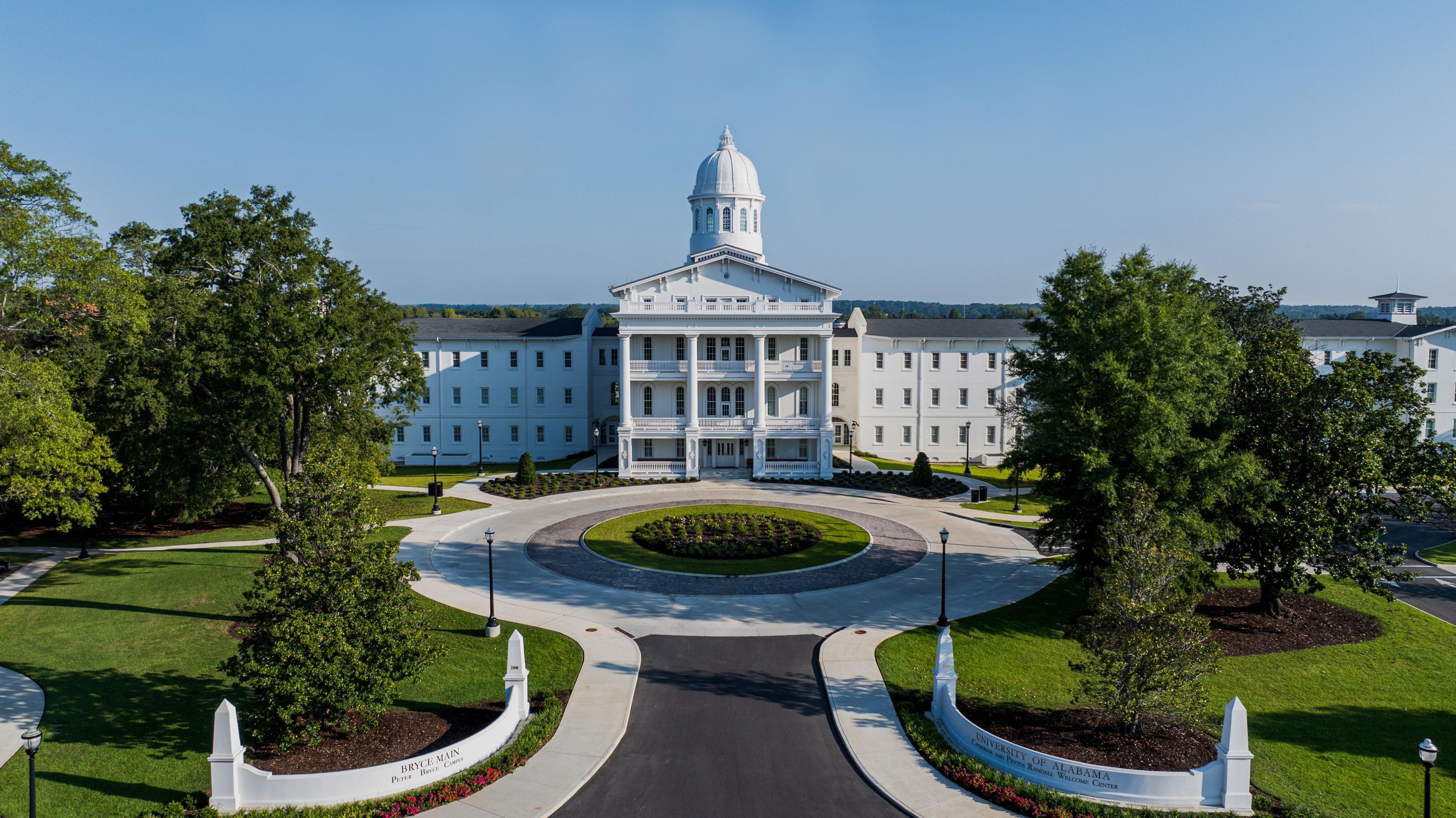 2409039_jn_011_rwc_water_color-4096x2301