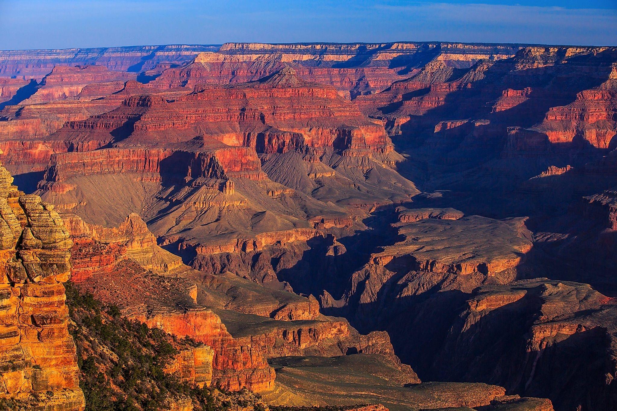 dawn on the S rim of the Grand Canyon