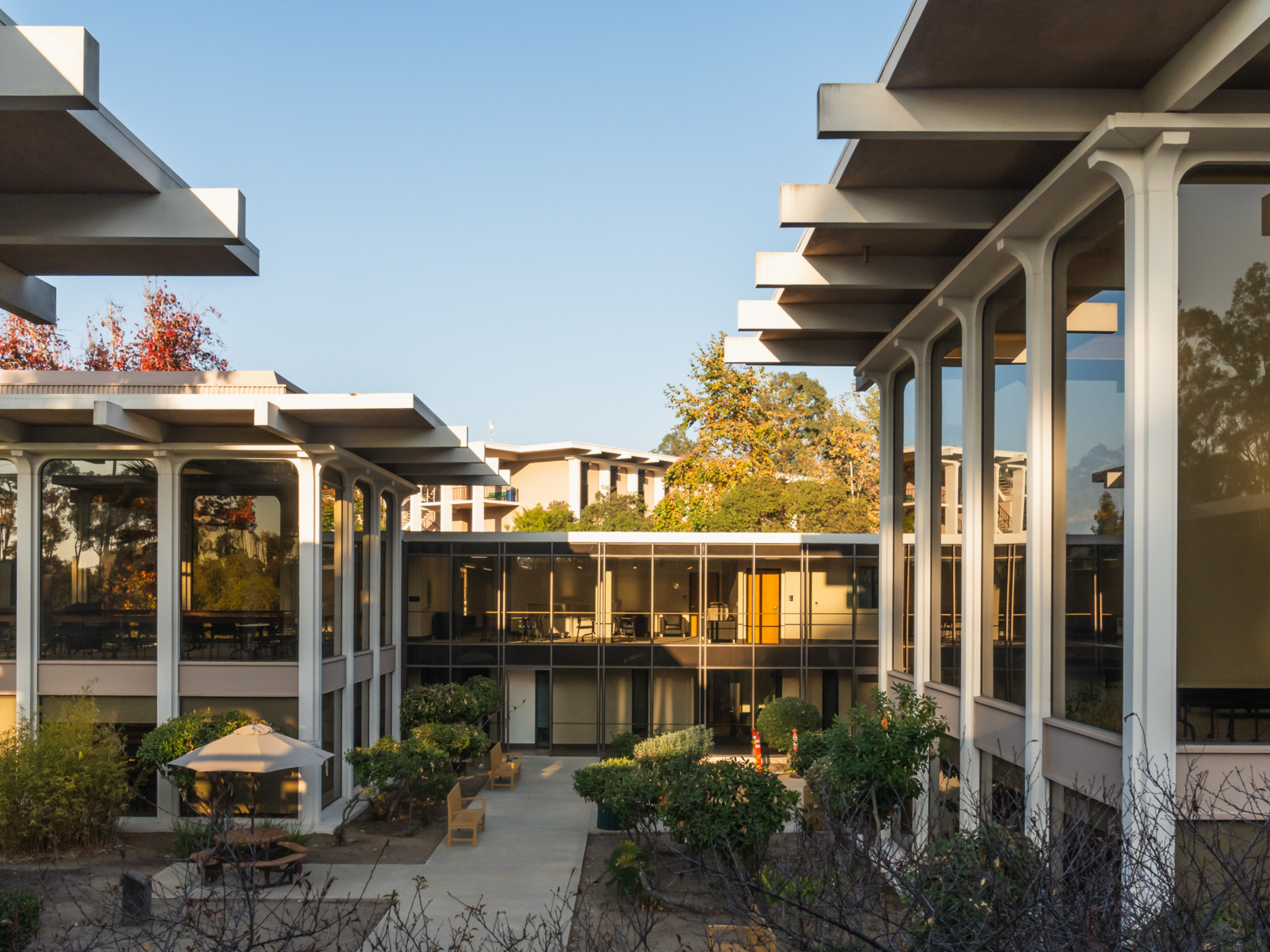 Find the Right Graduate Degree | Work and Study in the U.S. - EduConnect USA