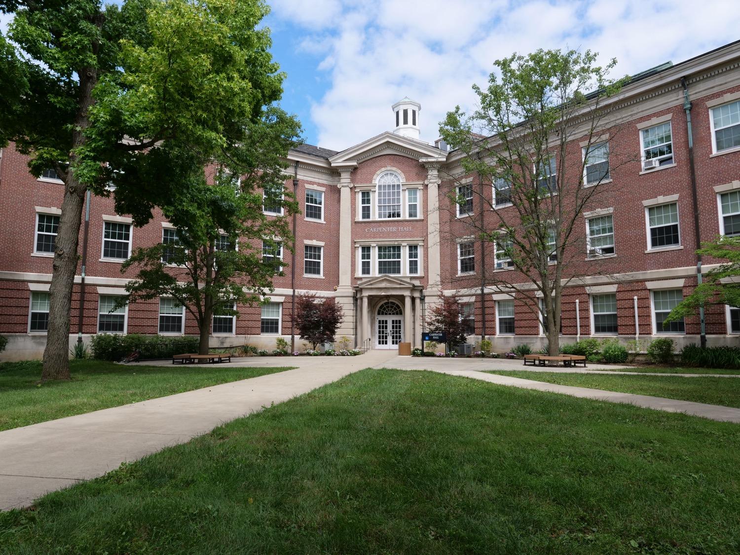 Earlham's staffing reductions affect 109 positions - Western Wayne News