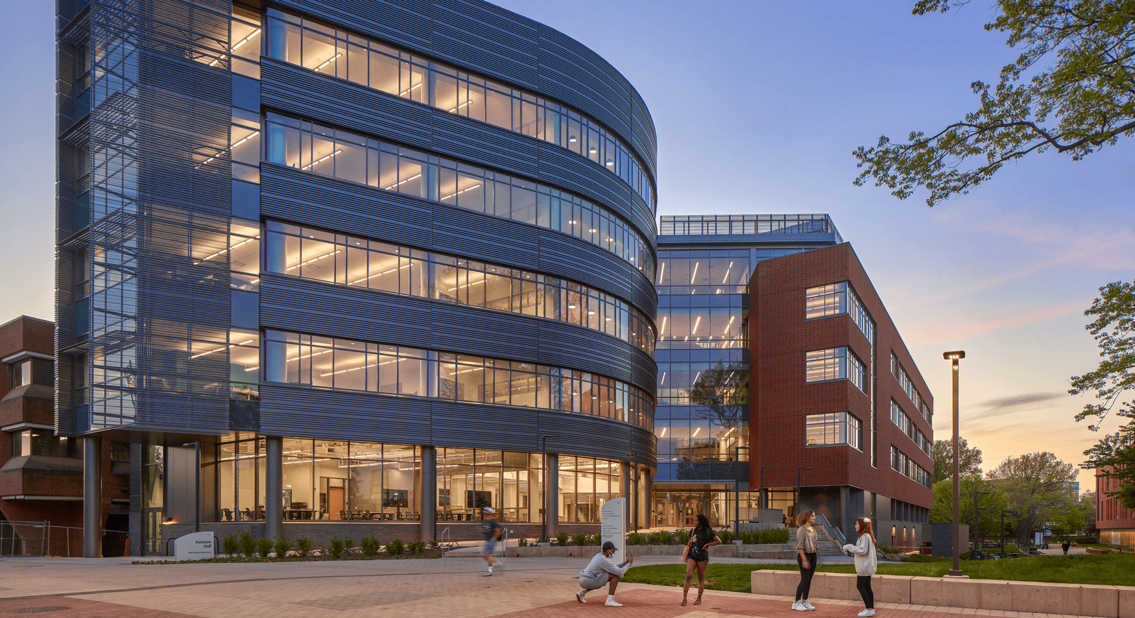 Perkins&Will Celebrates Completion of George Mason University Humanities & Social Sciences Building – Perkins&Will