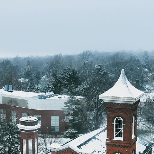 Illinois College | Our winter wonderland from a birds eye view. ❄️ #IllinoisCollege | Instagram