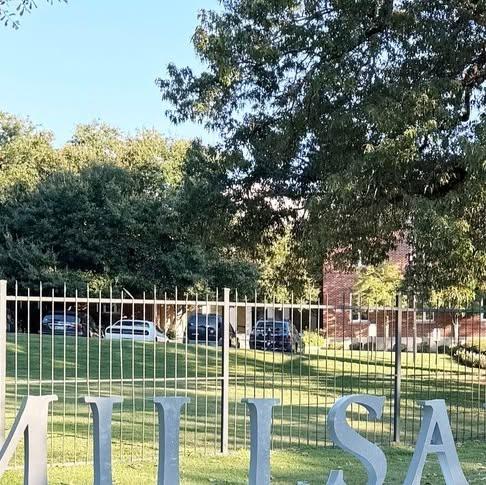 📸 Exciting new updates at Millsaps! We're proud to unveil our brand-new campus signage, featuring a fresh look to match the bright future ahead. Special thanks to President Frank Neville, Director of