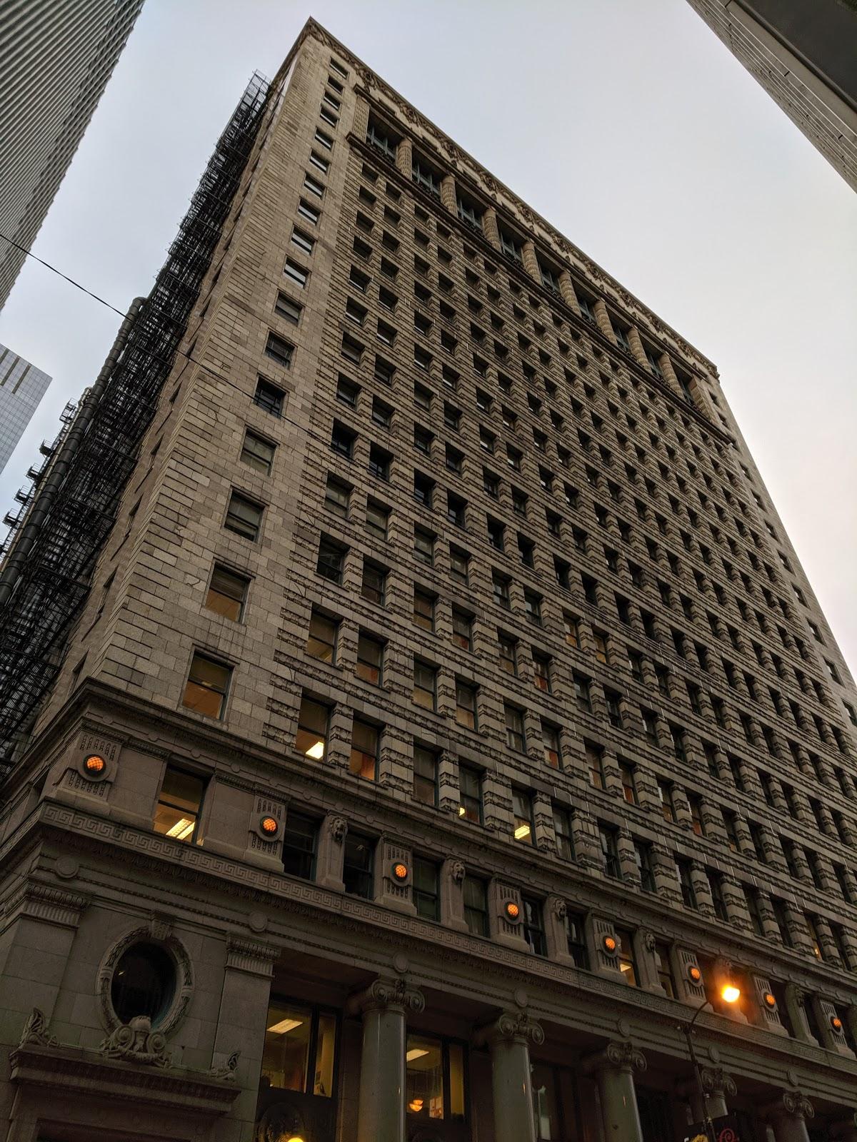 3.9 ⭐ National Louis University - Chicago campus in Chicago - Reviews - Phone, Address, Opening Hours