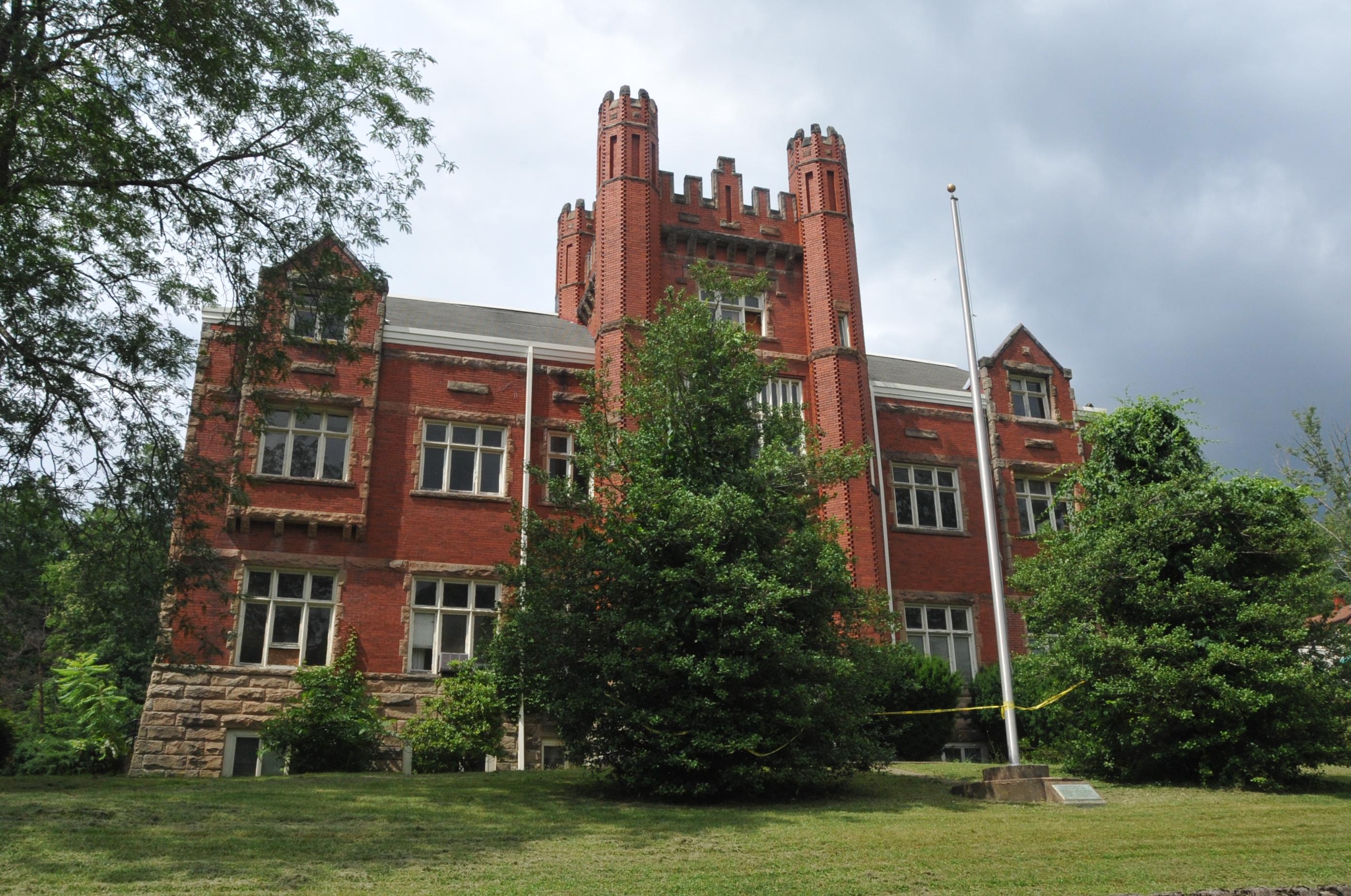 Salem University - Wikipedia