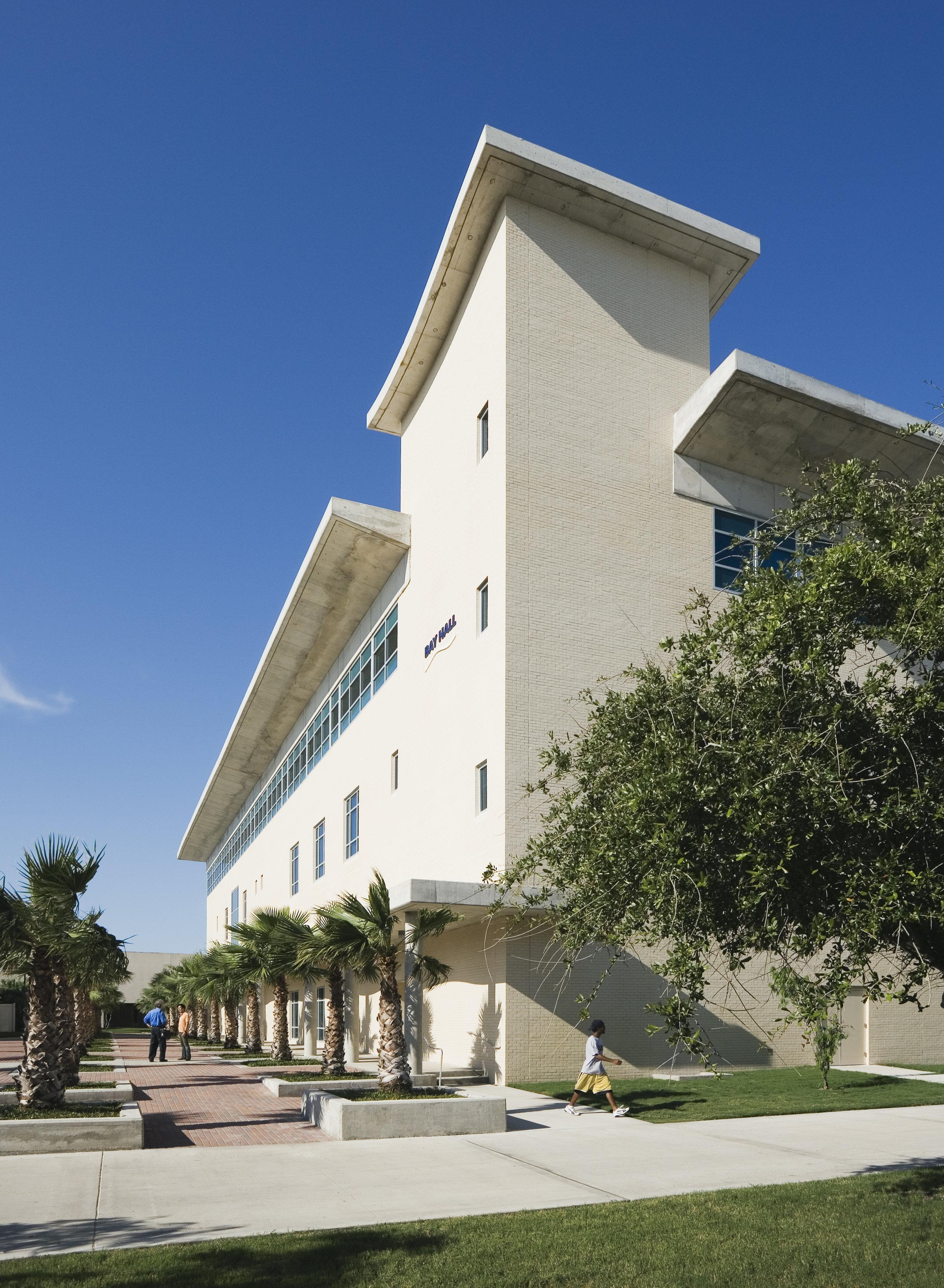 Texas A&M Corpus Christi Bay Hall Multipurpose Building Designed by BGK Architects — bgk architects