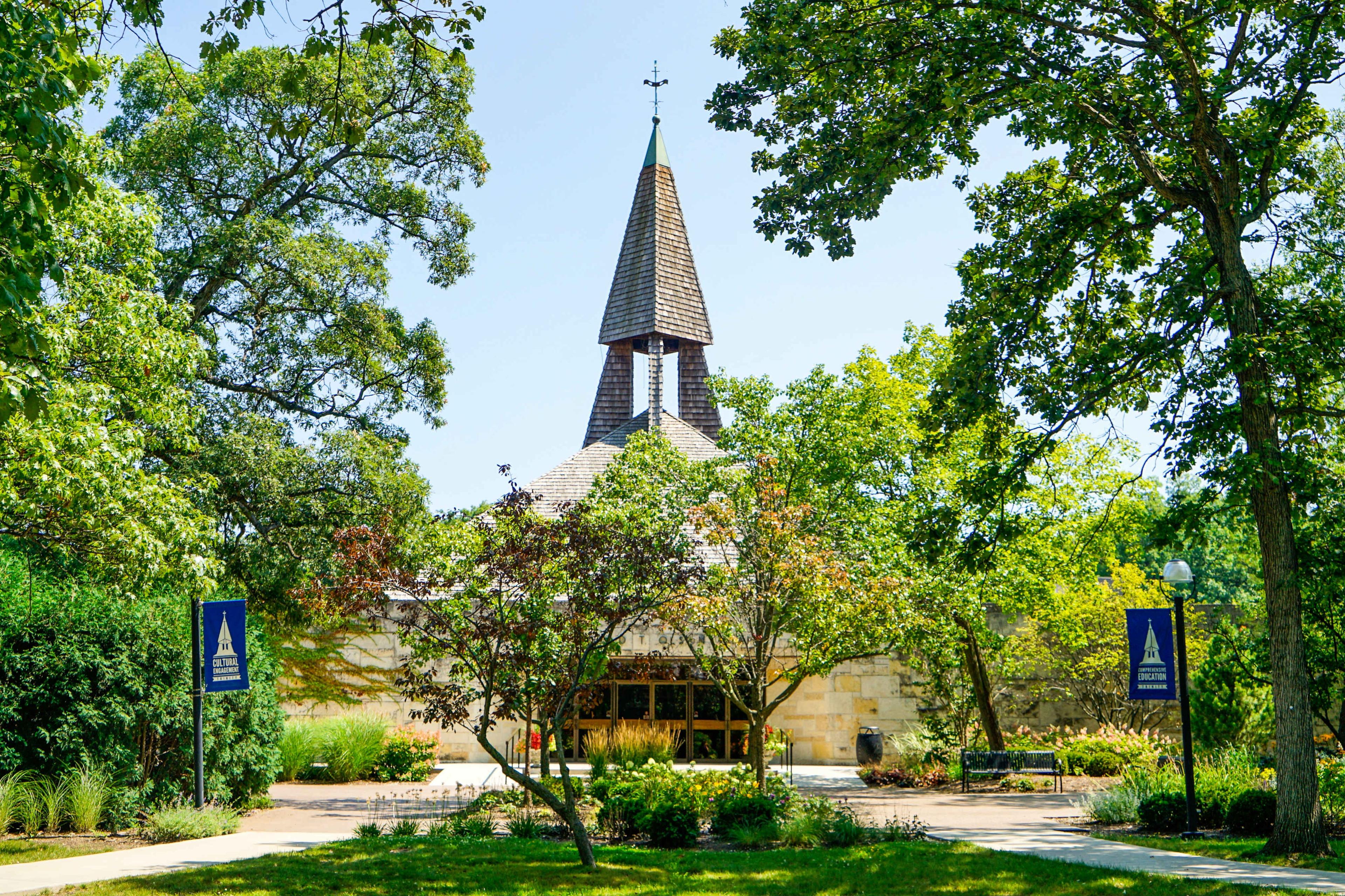 Trinity International University Employees, Location, Alumni | LinkedIn