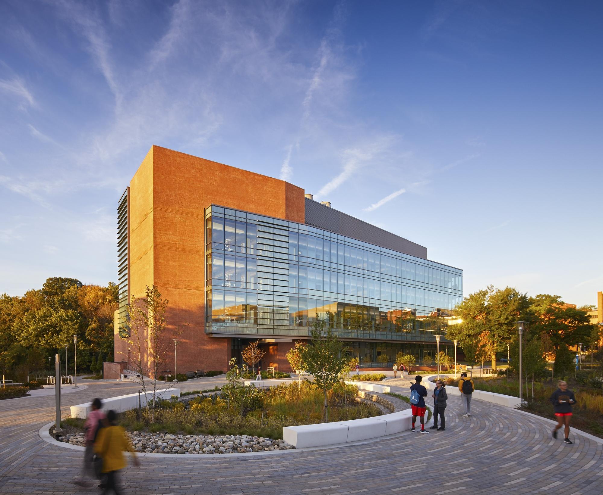 University of Maryland Baltimore County - Interdisciplinary Life Sciences Building - Education Snapshots