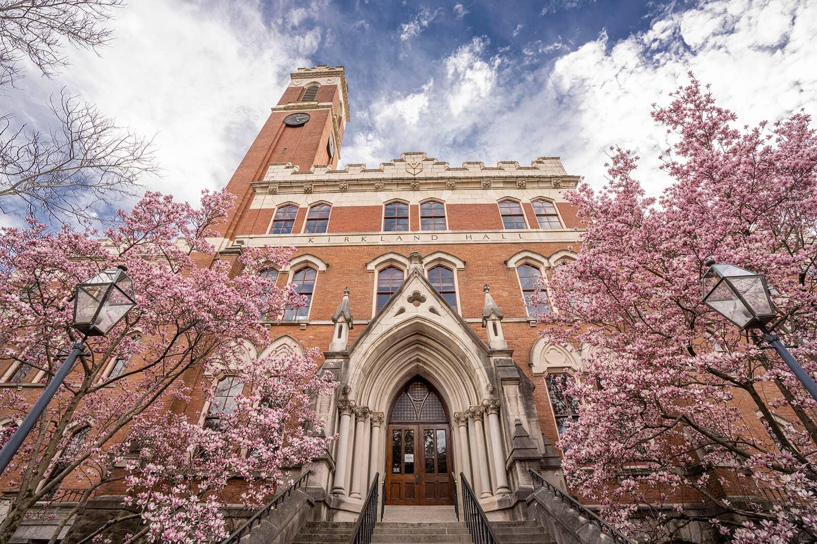 Vanderbilt University (2026) – Best of TikTok, Instagram & Reddit Travel Guide