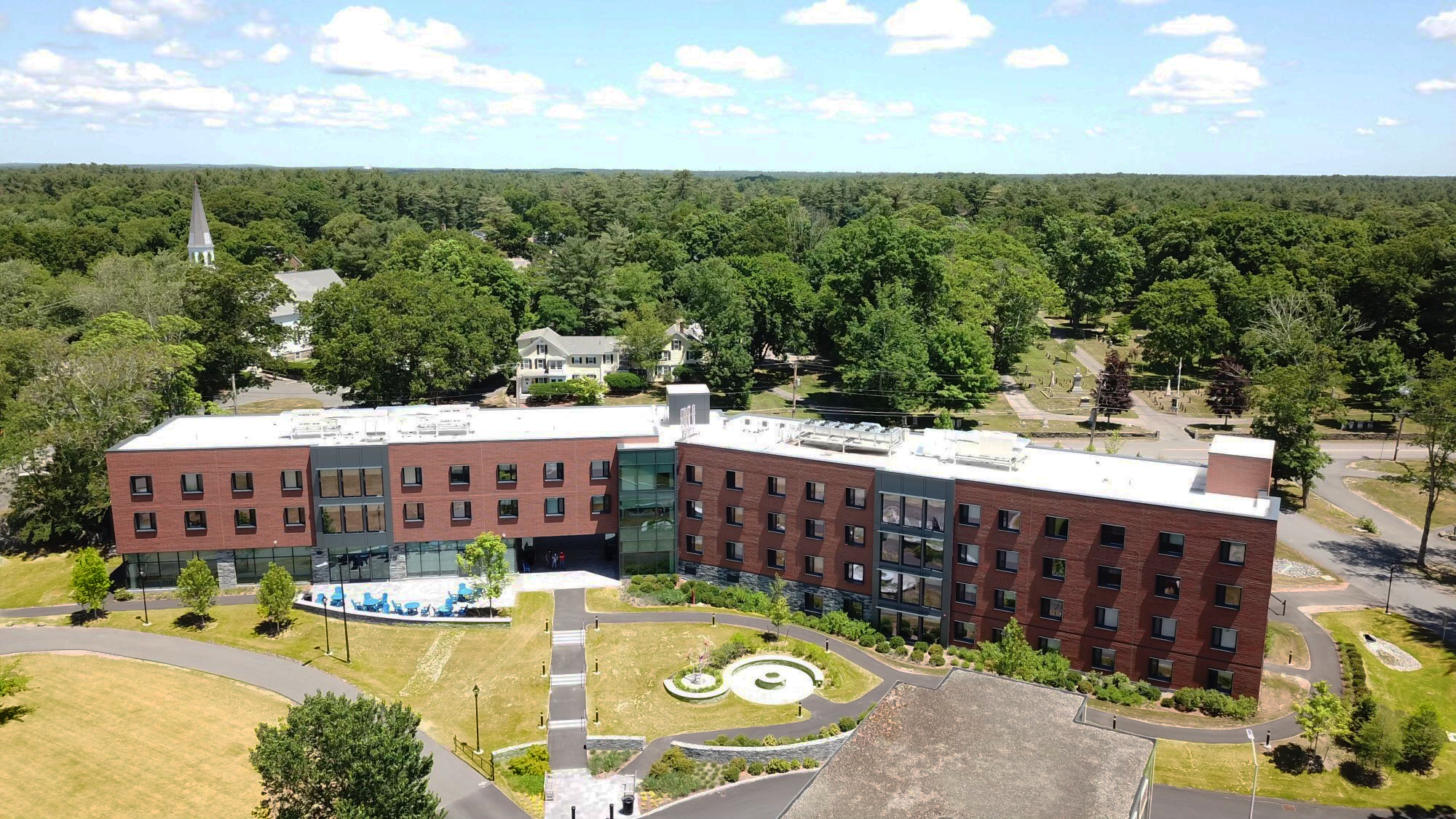 Wheaton College – Pine Hall - Commodore Builders