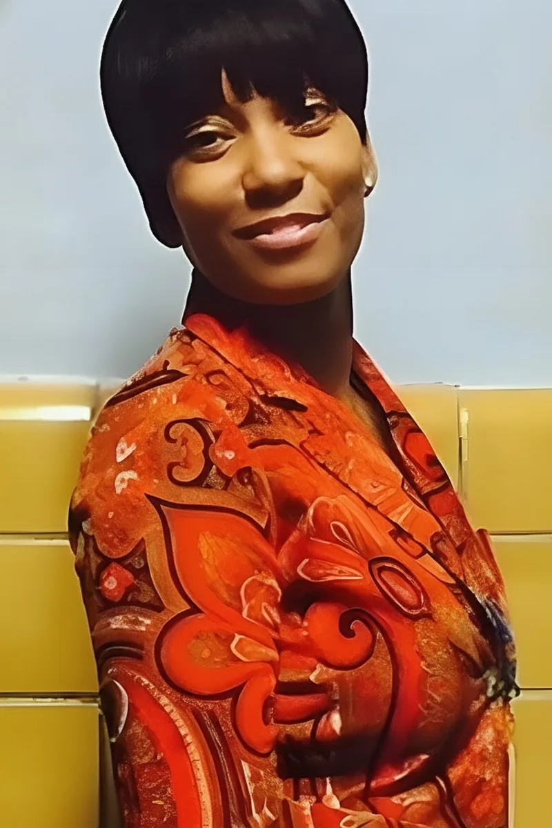 Dee
