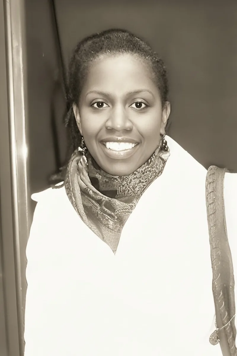 Allana E