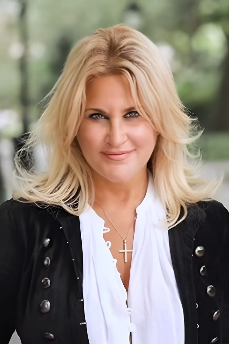 Paula